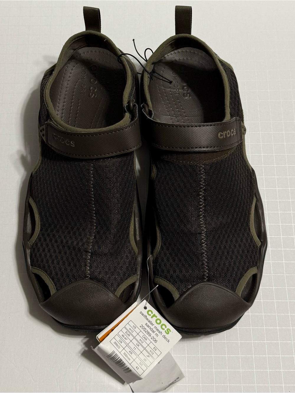 NWT Mens Crocs Swiftwater Mesh Deck Sandals 205289 Espresso Brown